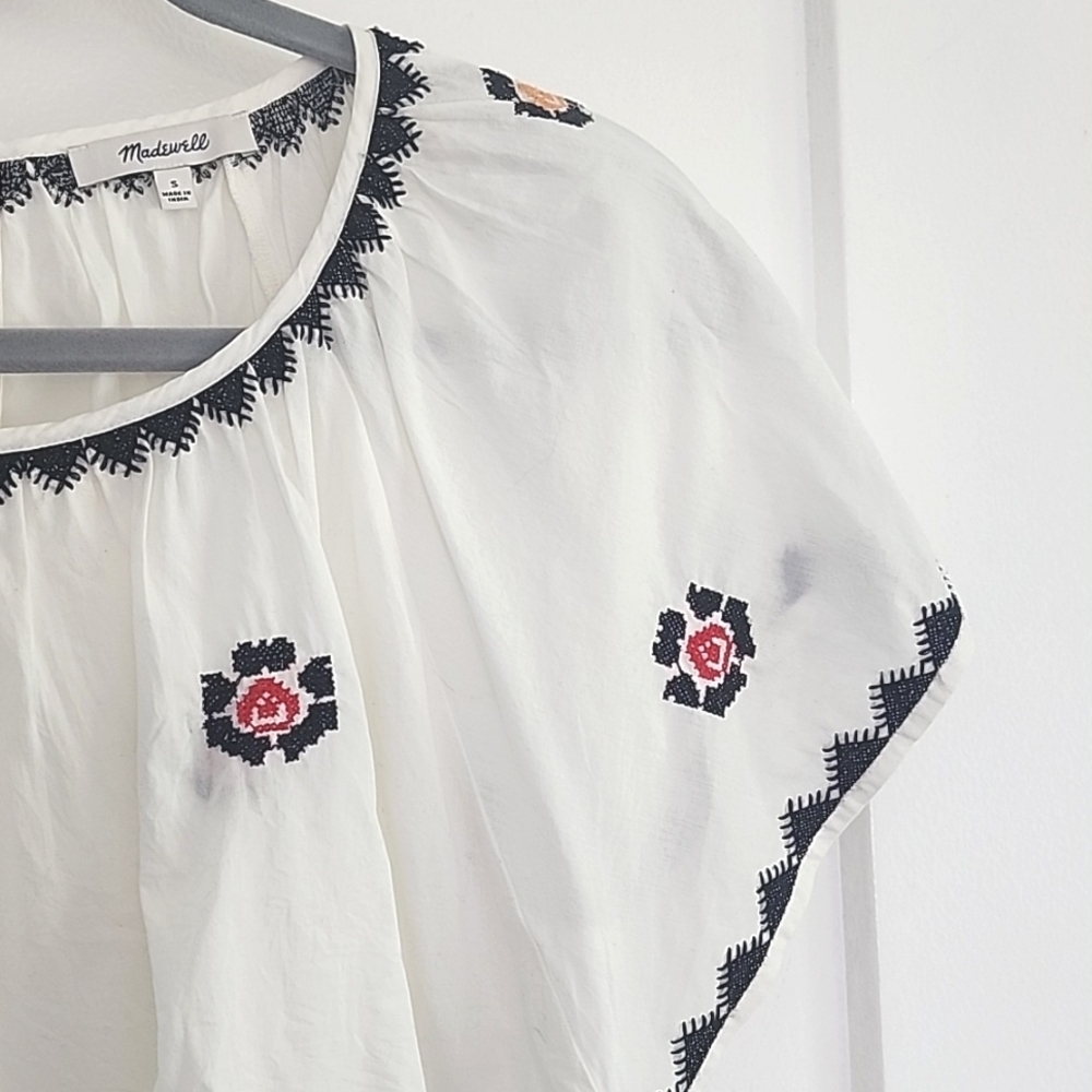 Madewell Embroidered Cotton Flutter Sleeve Top Size Small